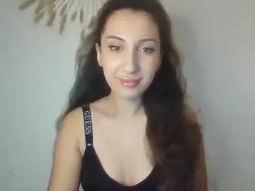 foxcute18 from Chaturbate