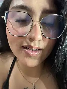 croftsmila from StripChat is Freechat